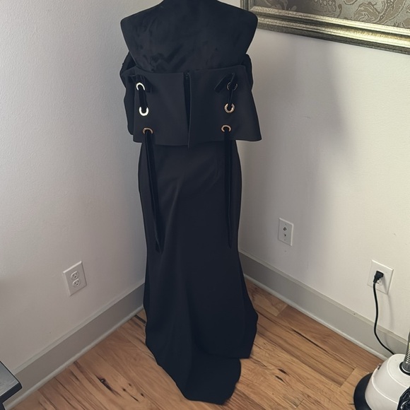Badgley Mischka Off the Shoulder black long formal gown dress Sz 10 - Picture 8 of 15